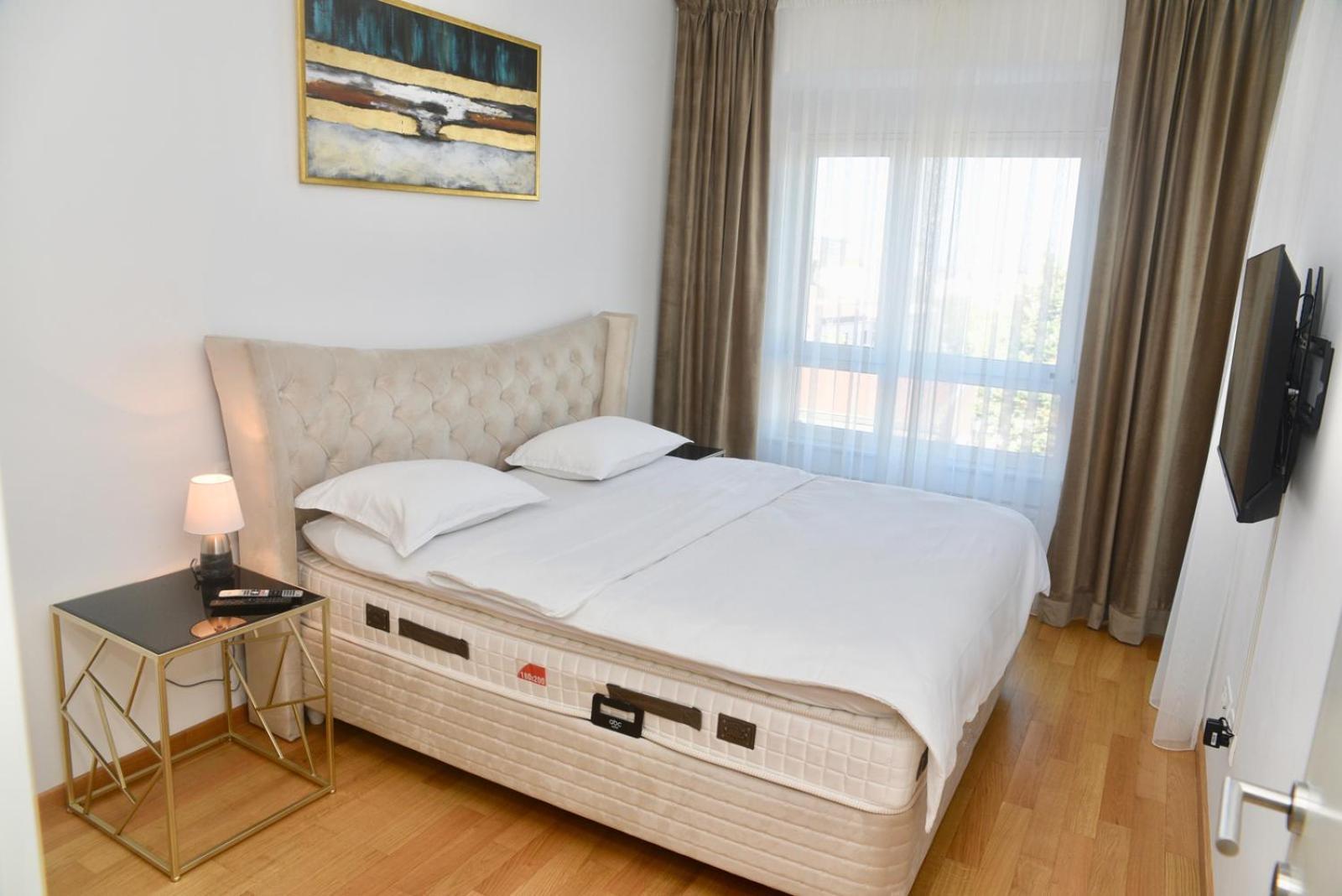 The Main Square Apartments Banja Luka Kamer foto